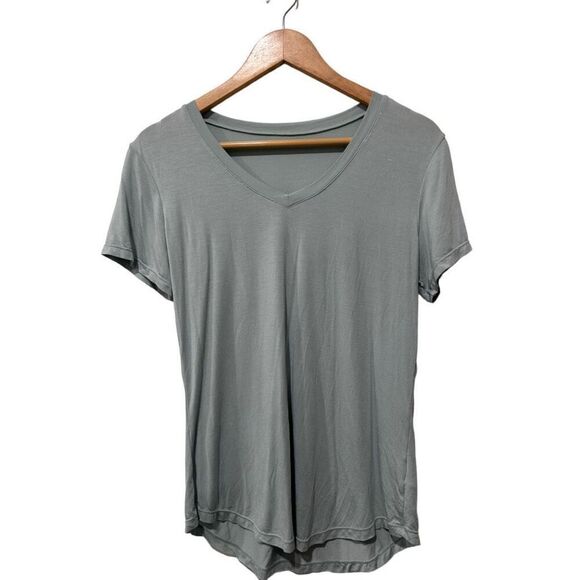 Ziya Acitve V-Neck Curved Hem Single Stitch Short Sleeve Tee Teal Size XS NWT - Picture 1 of 11